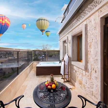 Cappadocia Pegasos Cave Suite Hotel Üchisar Bagian luar foto