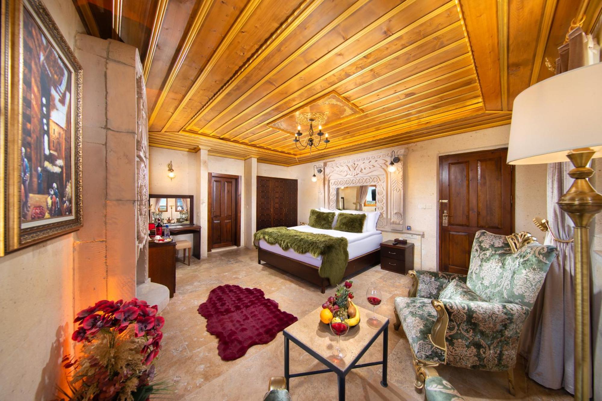 Cappadocia Pegasos Cave Suite Hotel Üchisar Bagian luar foto