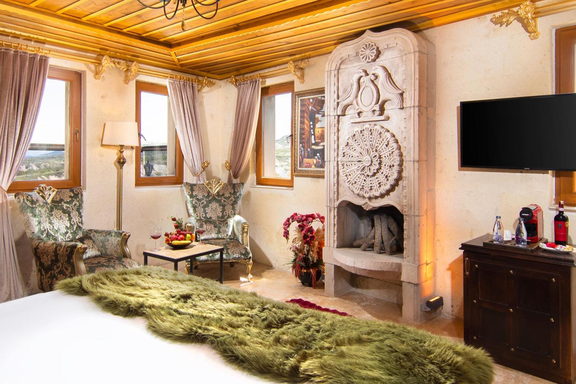 Cappadocia Pegasos Cave Suite Hotel Üchisar Bagian luar foto