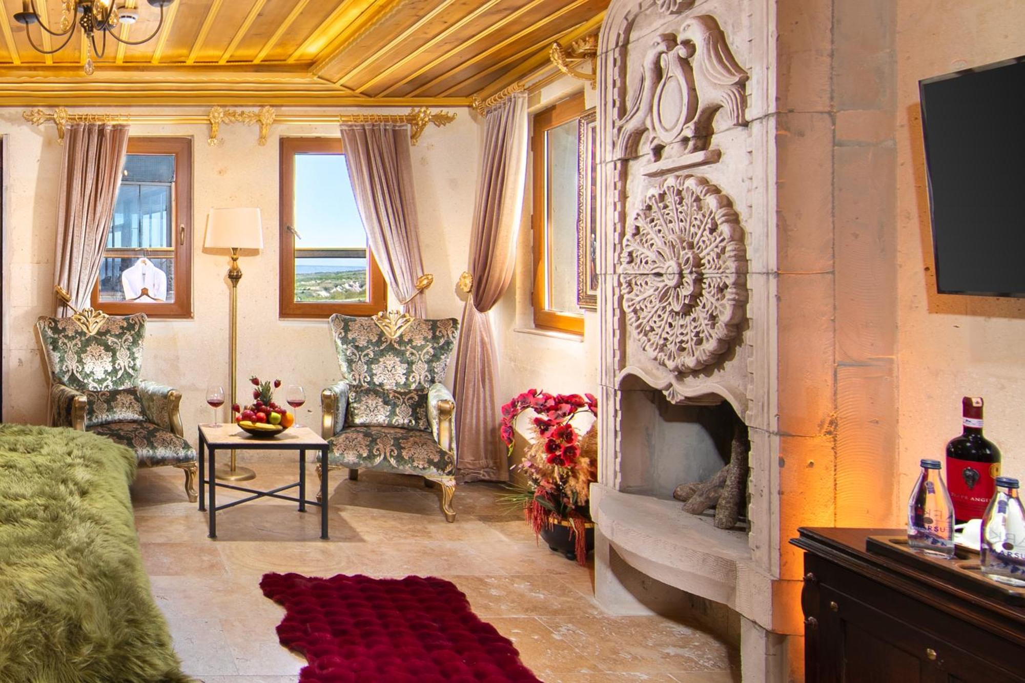 Cappadocia Pegasos Cave Suite Hotel Üchisar Bagian luar foto