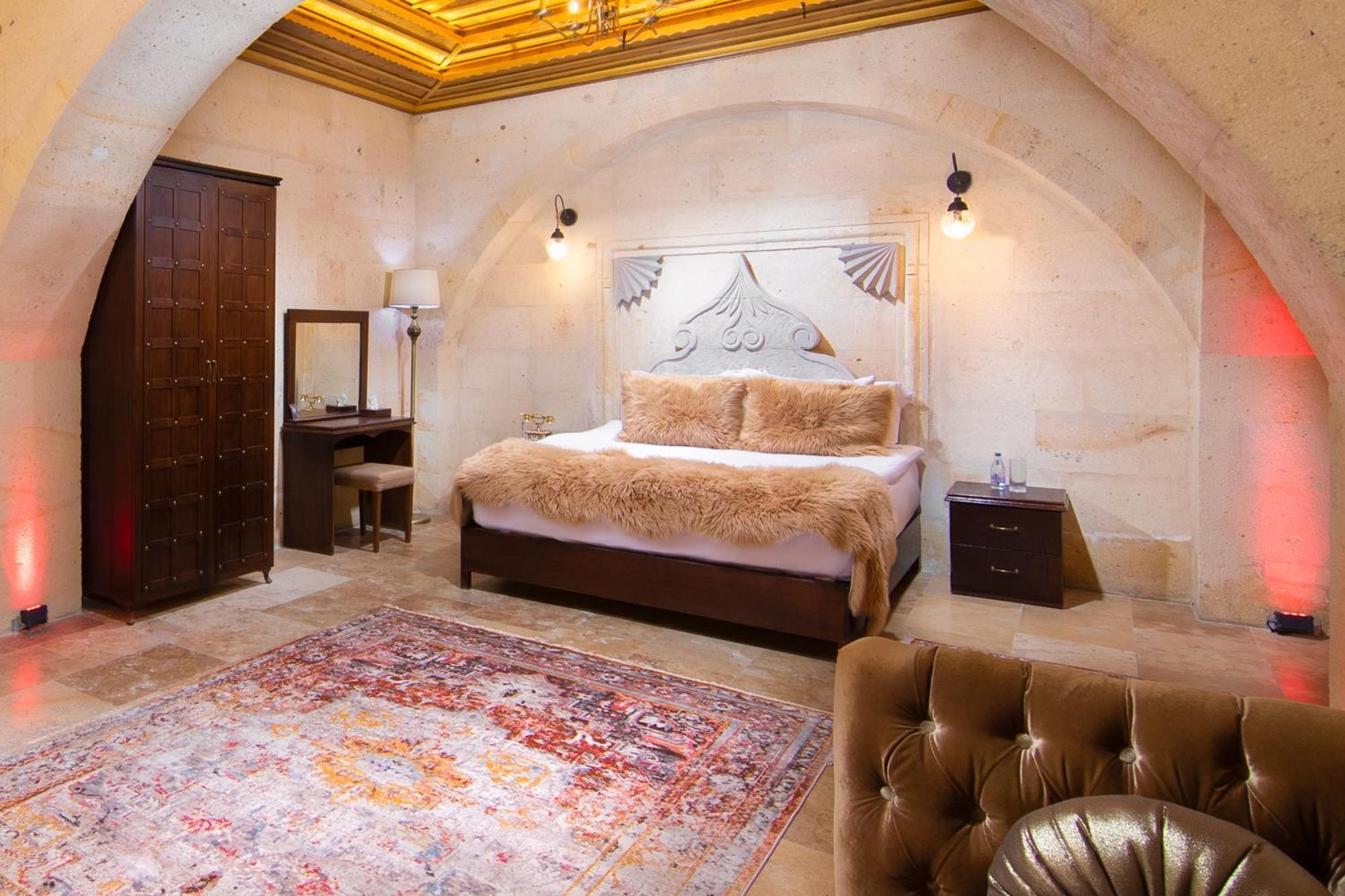 Cappadocia Pegasos Cave Suite Hotel Üchisar Bagian luar foto