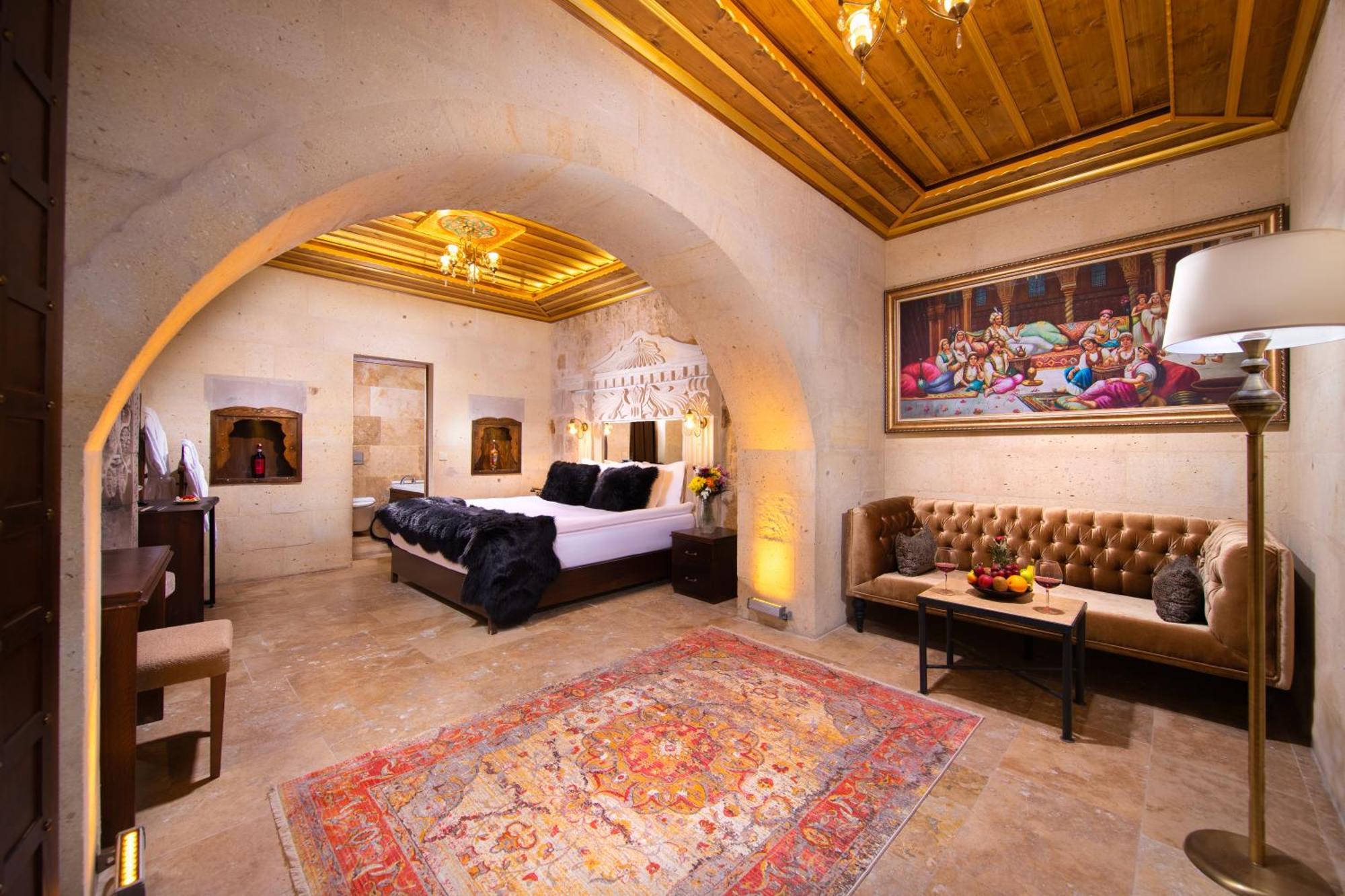 Cappadocia Pegasos Cave Suite Hotel Üchisar Bagian luar foto