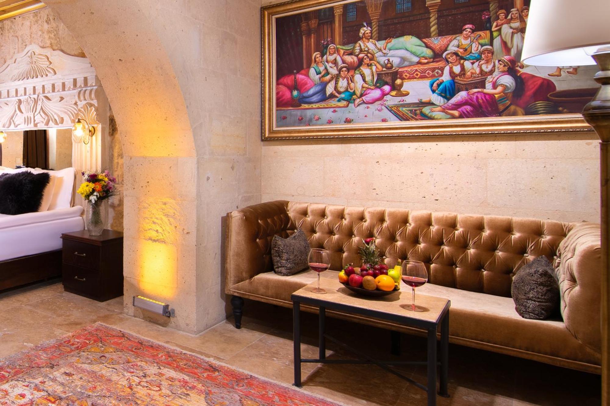 Cappadocia Pegasos Cave Suite Hotel Üchisar Bagian luar foto