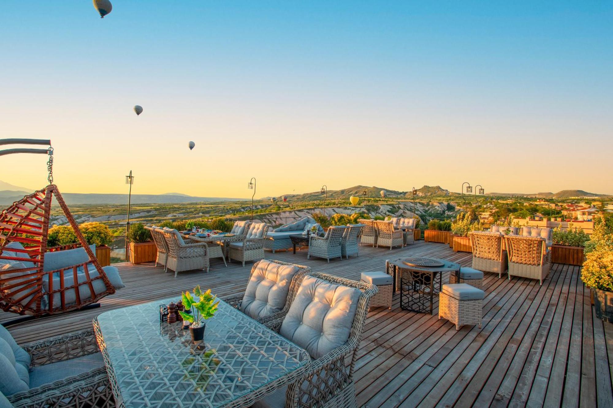 Cappadocia Pegasos Cave Suite Hotel Üchisar Bagian luar foto