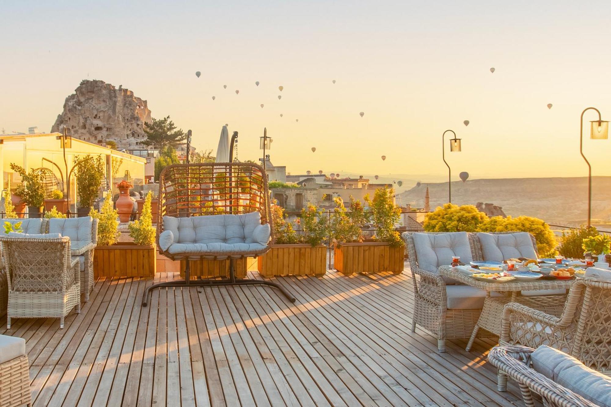 Cappadocia Pegasos Cave Suite Hotel Üchisar Bagian luar foto